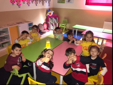 5 Yaş A sınıfı Fen ve Doğa dersinde meteor deneyi yaptı