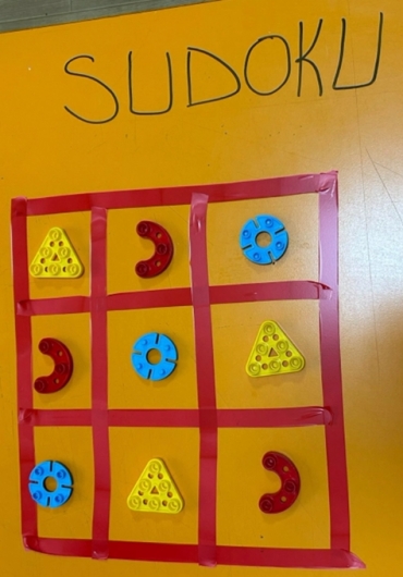 4 Yaş Grupları Akıl Oyunları Dersimizde Sudoku çalışması yaparak eğlendiler?