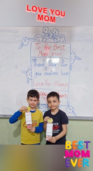 Happy Mother's Day, You're our hero and our heart.* Our 3rd and 2nd grade pupils activities about this precious day.