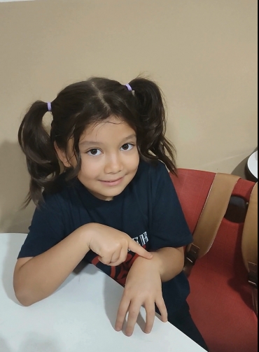 We had a fun drama activity with our 3-C students! They already knew a lot about the things you shouldn’t say to your teacher ? Luckily, they made it up to me at the end of the video! ? As you can see, learning English doesn’t have to be boring! ✨